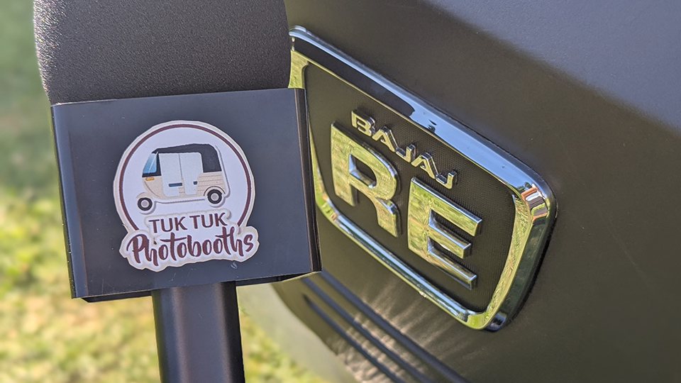 tuktuk photobooth video messaging